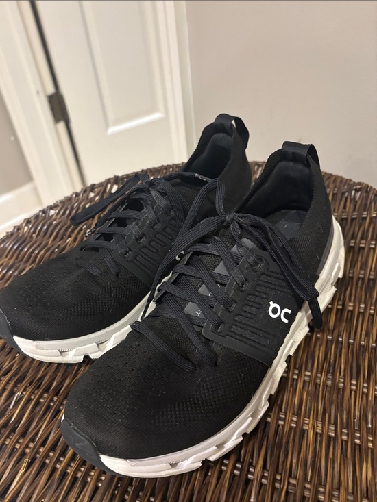 On Running Other - On Running Black Knit Men's Athletic Sneakers with White Sole